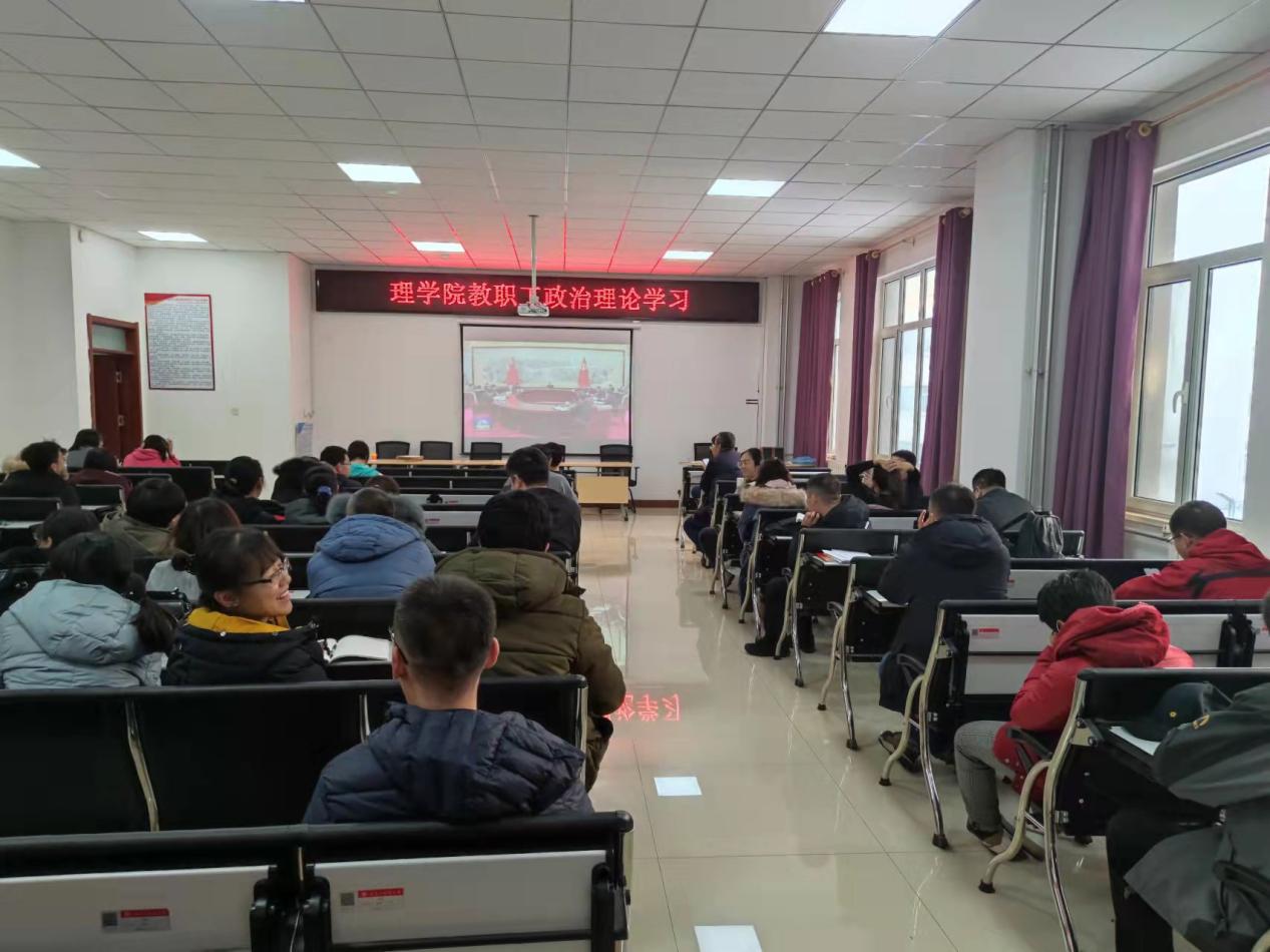 2b7463a53391e23bd4d1a190247c18d